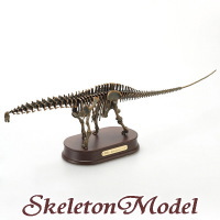 �����͌^�w�����̍��i�����A���ɍČ��I �A�p�g�T�E���X �X�P���g�����f���x